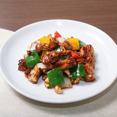 Stir-fried chicken with Beijing miso