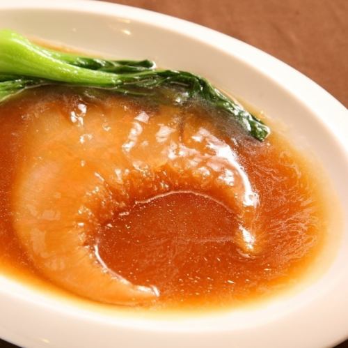 フカヒレの姿煮
