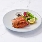 骨付き鴨の燻製揚げ