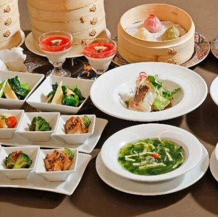 【春の桃花】ランチ限定4,950円◆選べるフカヒレの姿煮麺or姿煮載せ炒飯
