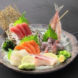 Assortment of five kinds of sashimi