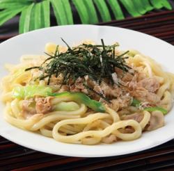 stir-fried udon