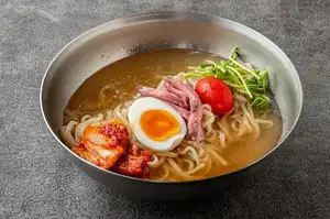 柚子香るミシュランの冷麺