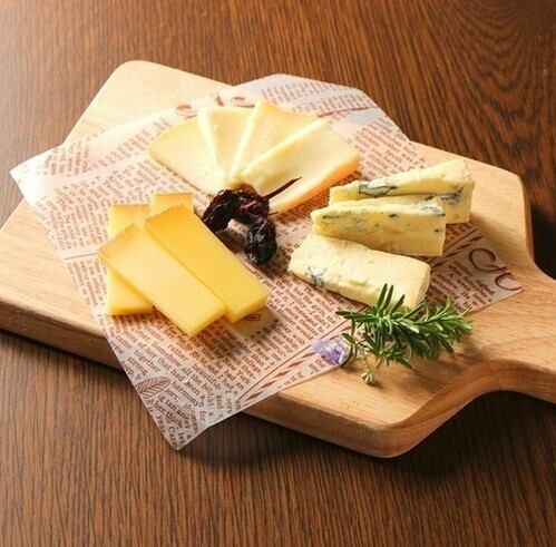 こだわりチーズ3種盛り合わせ