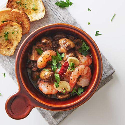 海老と十勝マッシュルームのアヒージョ