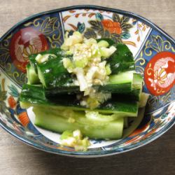 Cucumber with Salt and Spring Onion