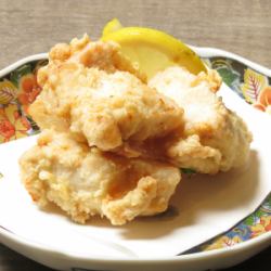 Deep-fried chicken breast with fragrant dashi stock