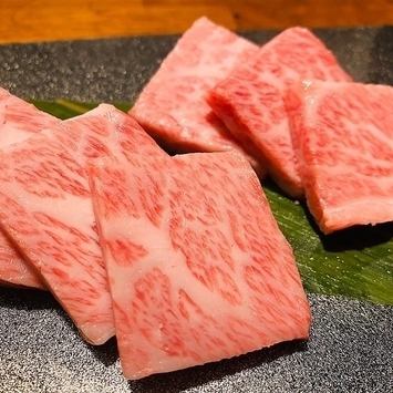 【铁板菜单！】特选上腰肉 1,518日元（含税）