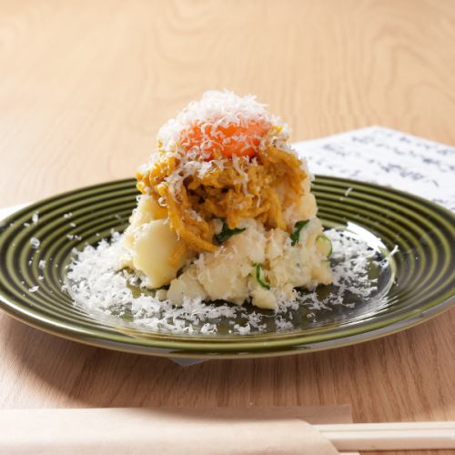 名物！サンパルのポテサラ