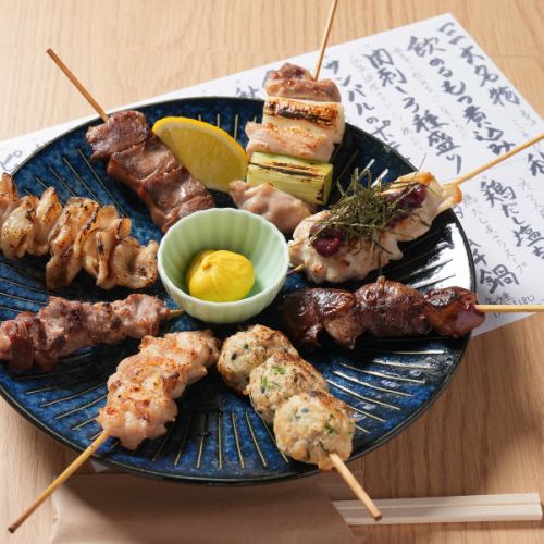 【炭火で焼き上げた自慢の一品】種類豊富◆やきとり　各種187円～(税込)