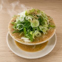 Drinkable offal stew with extra green onions