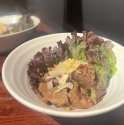 じっくり煮込んだ牛すじ煮込み