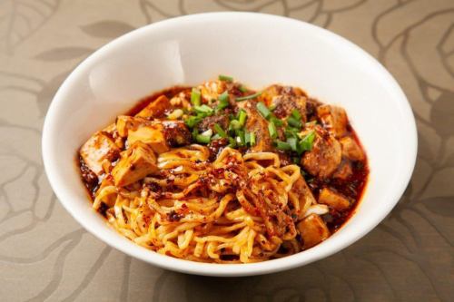 麻婆豆腐盖面　汁なし麻婆豆腐麺