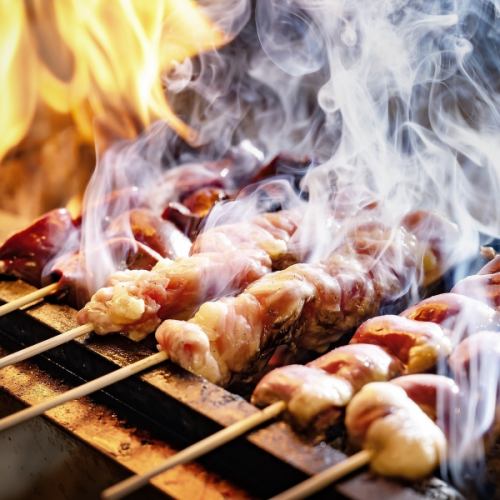 炭火で焼く、上質なお肉たち