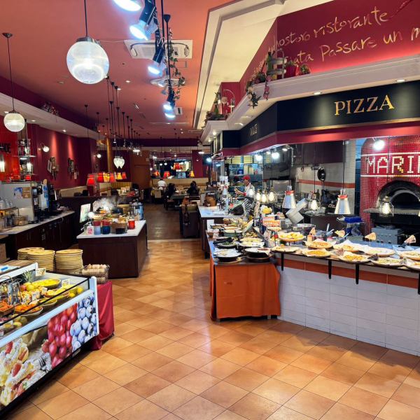 誕生日や記念日など、大切な人との時間をマリノで過ごしませんか？マリノでは、メモリアルドルチェや歌、記念写真のプレゼントをご用意。サプライズも応援します。※前日までにお電話にて誕生日お祝いメッセージ・歌と写真サービスの有無をご連絡ください。