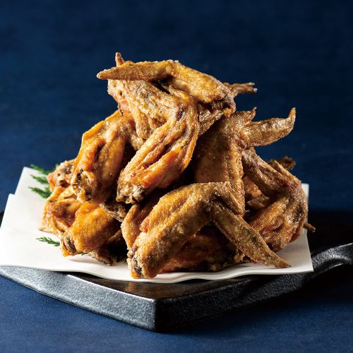 Gold Award-winning fried chicken wings (1 piece)