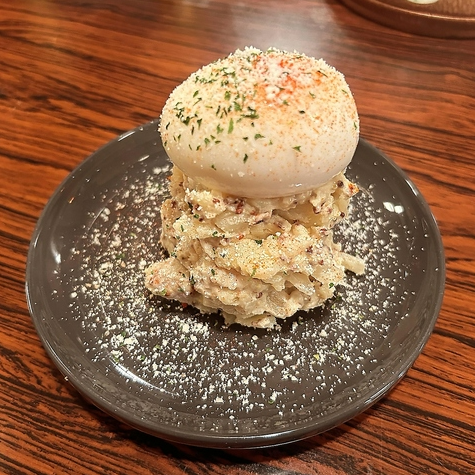 しっとりとろける半熟卵をからめて♪旨味いっぱい