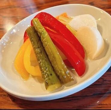 Pickles of colorful vegetables