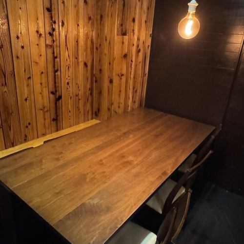 貸切は15～28名で対応可能です。1日前までにご予約ください。飲み放題もありますので各種宴会にもピッタリです◎
