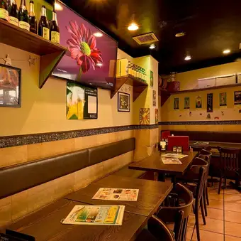 こだわったお洒落な店内