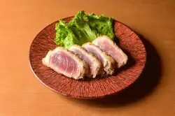 なはマグロのレアカツ