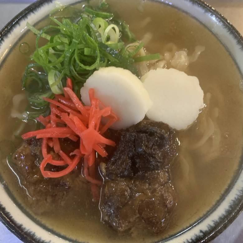 【自慢の沖縄料理を心ゆくまでお楽しみ下さい♪】