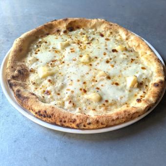 四種のチーズの”クアトロフォルマッジ”