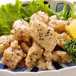 塩ホルモン唐揚げ