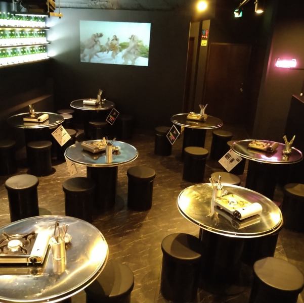 Inside the store, which has the image of a Korean food stall, drum chairs are lined up on the drum table, and you can taste the authentic Korea ♪ K-POP flowing in the store can request your favorite artist, so you can request Korean lovers It ’s an irresistible store.