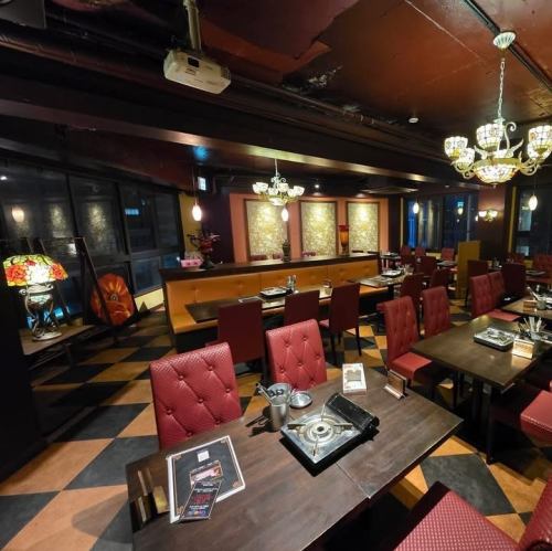 本場韓国のようなオシャレな店内。