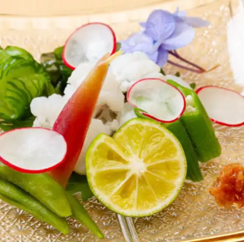 【竹コース】前菜/お造り/季節の料理/天ぷら9品/御飯/デザート。接待、記念日に最適なプラン 8800円(税込)