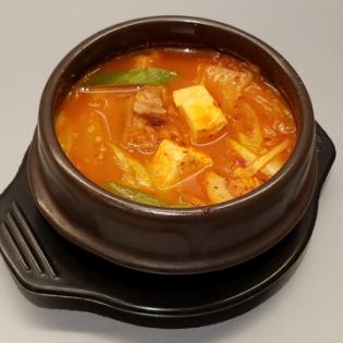 キムチチゲ〈辛さ3〉