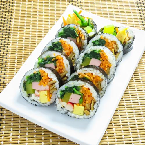 贅沢な具材が織りなす美味しさ♪一口で広がる韓国の味覚