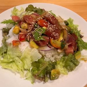 Ahi poke bowl