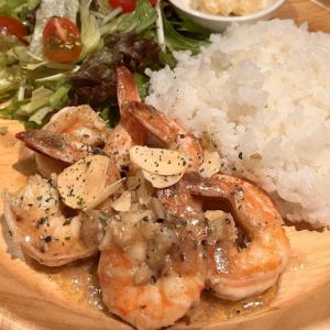 Garlic shrimp plate