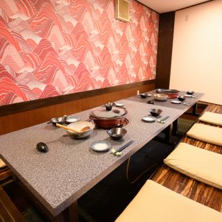 Seating for 2 to 4 people Semi-private room possible with a partition.For various banquets such as company banquets ♪