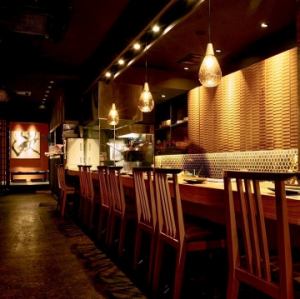 カウンター席を8席ご用意しております。