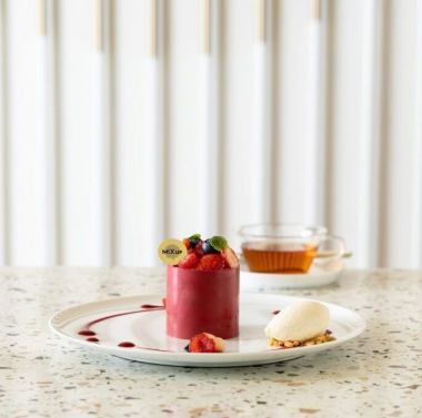 【ケーキセット】選べるケーキ+ドリンク