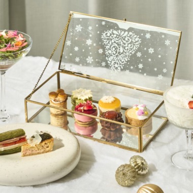 12/1- FESTIVE AFTERNOON TEA 11:30~