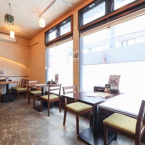 少人数でも快適なお席