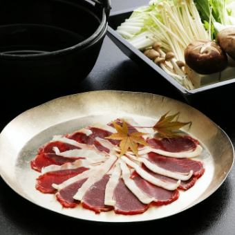 【2人～】≪特色菜≫鹿肉涮鍋套餐8,800日圓（含稅）