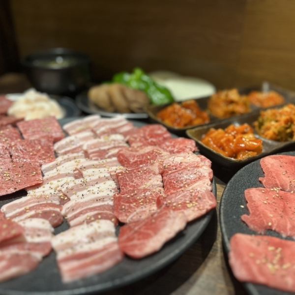 【コスパ◎】　肉っくん宴会コース　生含む2H飲み放題付　全8品　5,000円(税込)