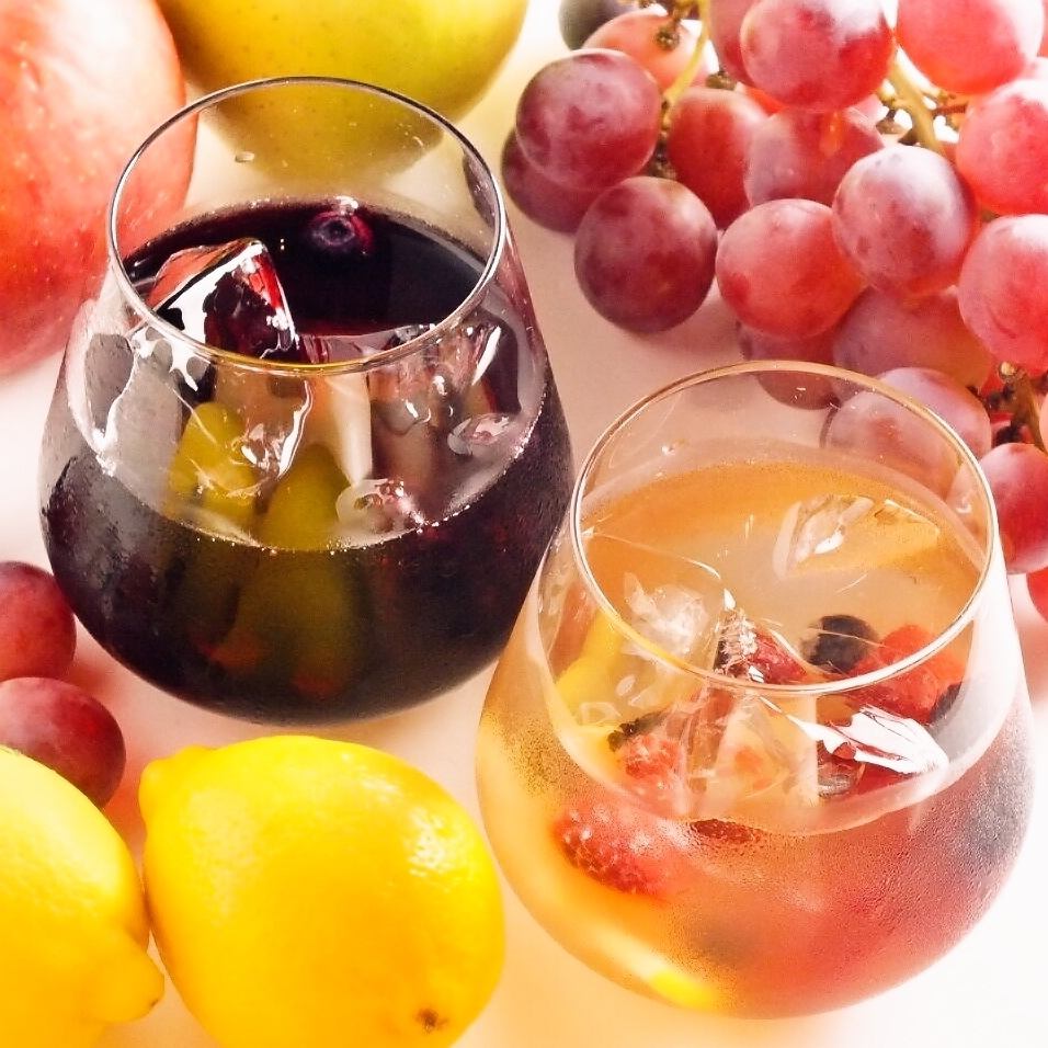 All-you-can-drink options are also available.Enjoy all-you-can-drink