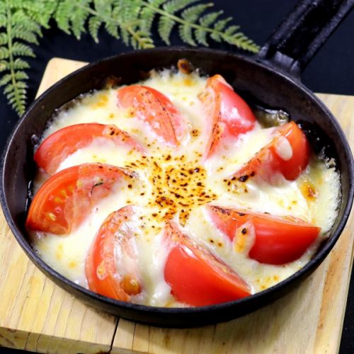 [Teppanyaki] Grilled tomato with cheese