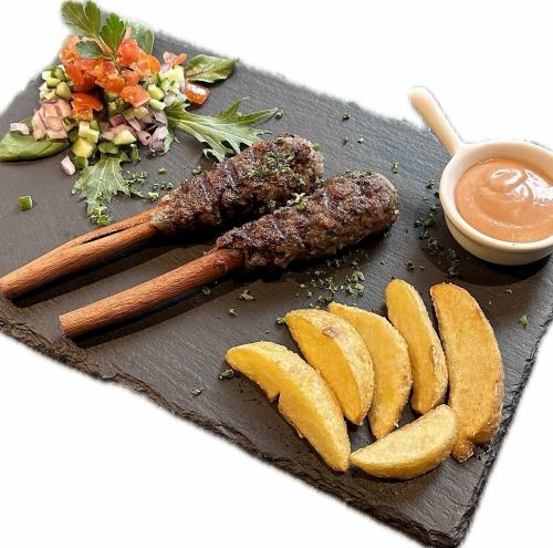 계피 카밥 (커밥 2 개, 감자 튀김)