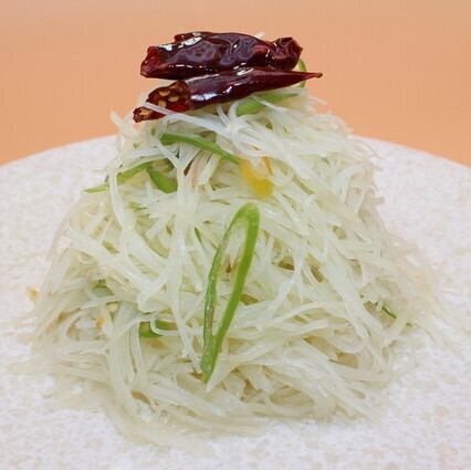 ジャガイモ細切り炒め