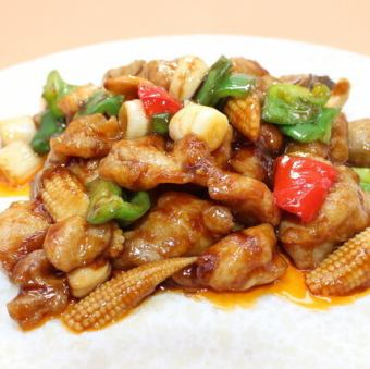 鶏肉とカシューナッツ炒め