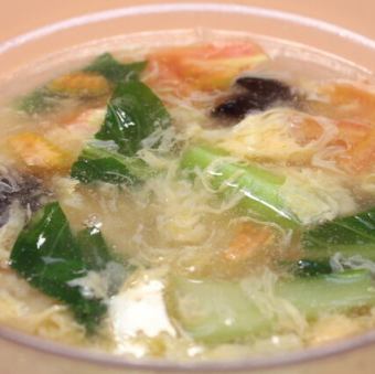 玉子とトマトスープ