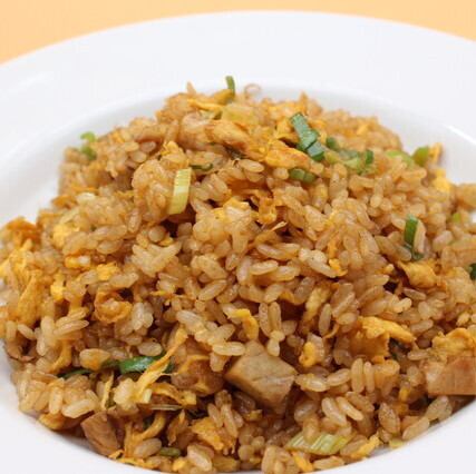 自家製チャーシュー炒飯
