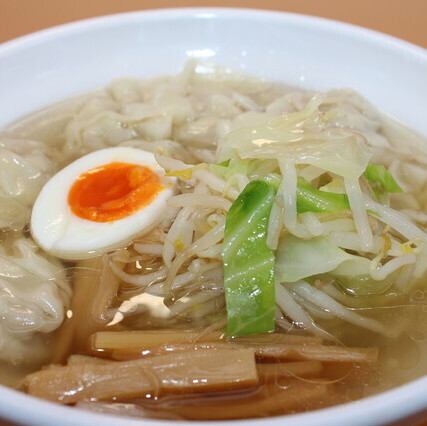 自家製ワンタン麺